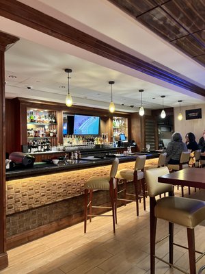 Roxy's Restaurant and Bar by null