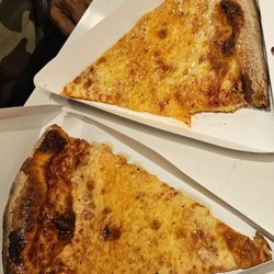 Zizi's Pizza - 3'31'2023 (2) Slices of Cheese Pizza