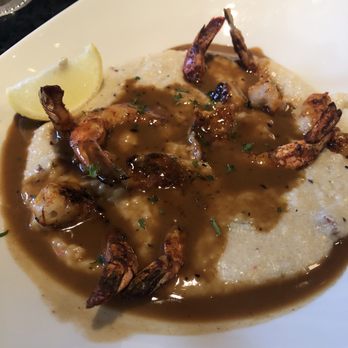 Pappadeaux Seafood Kitchen - Grilled Shrimp & Grits - Seafood Near Me - Bedford, Texas