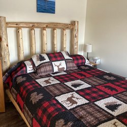 Keweenaw Waters Resort - Bedroom