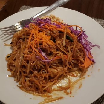 Pad Thai - Drunken Noodles - Thai Near Me - Saint Louis, Missouri Pad Thai - Drunken Noodles - Thai Near Me - Saint Louis, Missouri