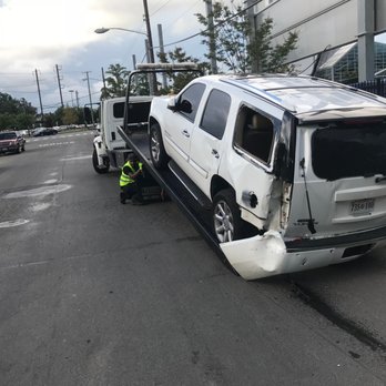 Sandria Towing & Recovery - Roadside Assistance Near Me Sandria Towing & Recovery - Roadside Assistance Near Me