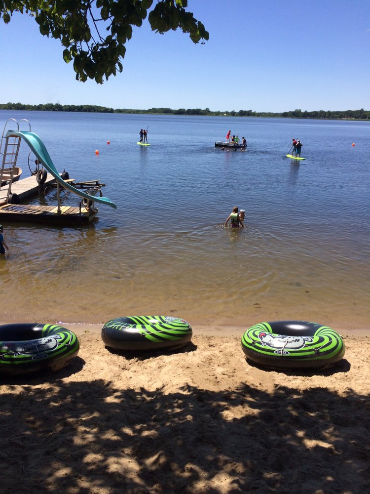 SMITH LAKE RESORT & CAMPGROUND Updated August 2024 11 Photos 3189