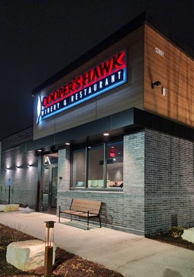 Cooper’s Hawk Winery & Restaurant by null