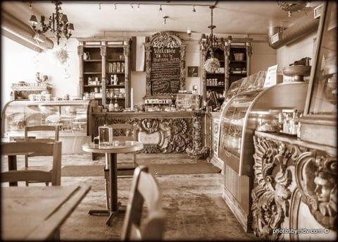 New Buenos Aires Bakery & Cafe by null