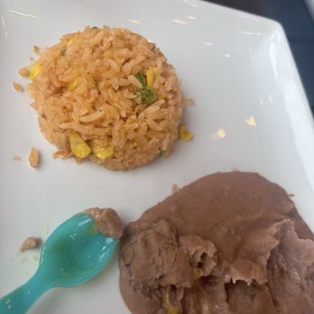 El Catrin - Rice & beans - Mexican Near Me - San Antonio, Texas