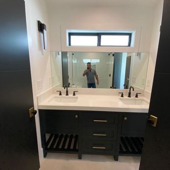 Elite Home Remodeling - Custom vanity and countertop - General Contractors Near Me - Burbank, California