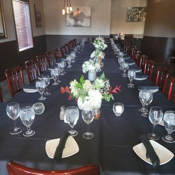 Valenti's Ristorante - Main dining room set for small wedding - Italian Near Me - Broadview Heights, Ohio Valenti's Ristorante - Main dining room set for small wedding - Italian Near Me - Broadview Heights, Ohio