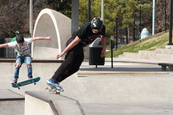 Lee and Joe Jamail Skatepark by null