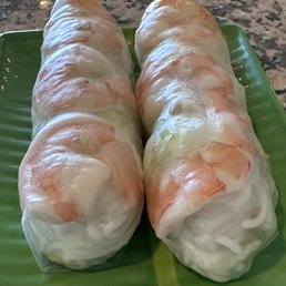 Shrimp spring rolls
