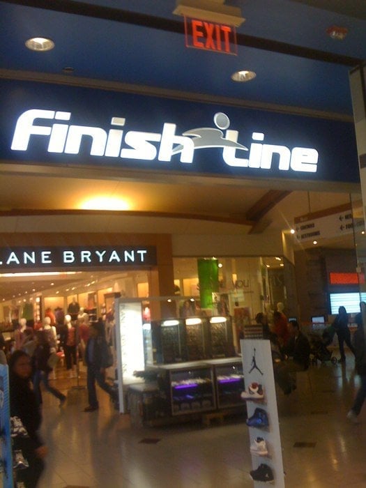 FINISH LINE Updated October 2024 1125 Annapolis Mall, Annapolis, Maryland Shoe Stores