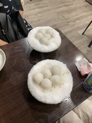 Yu Pin Yuan Iced and Hot Tangyuan by null