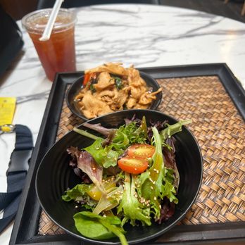 Kin Long Beach - Thai Near Me - Long Beach, California