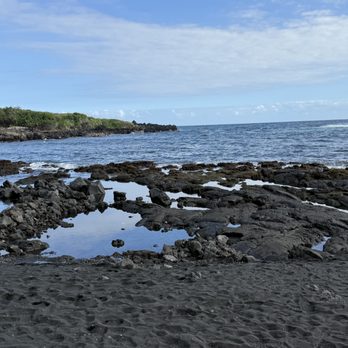 Punalu'u Black Sand Beach - Beaches Near Me - Pahala, Hawaii Punalu'u Black Sand Beach - Beaches Near Me - Pahala, Hawaii