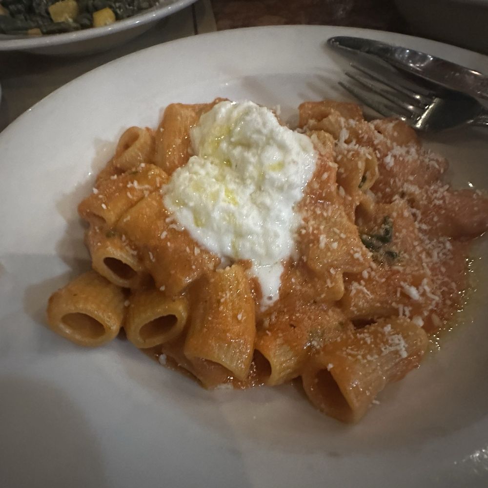 Maccheroni Republic - Rigatoni Pom'amore - Italian Near Me - Los Angeles, California