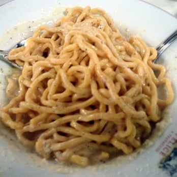 Felice a Testaccio - tonnarelli cacio e pepe (pecorino cheese and black pepper), the most popular dish at Felice - Roman Near Me - Rome, RM