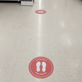 Shoppers Drug Mart - Social Distancing floor signage for COVID-19 pandemic situation. April 2020 - Drugstores Near Me - Toronto, Ontario Shoppers Drug Mart - Social Distancing floor signage for COVID-19 pandemic situation. April 2020 - Drugstores Near Me - Toronto, Ontario