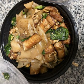 Aroy Dee Thai Kitchen - Thai Near Me - New York, New York