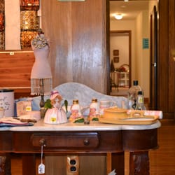 Aunt Bees Estate Sales