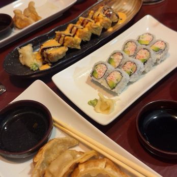 Itoko Sushi & Ramen - Pork Gyoza California Roll New York Roll - Sushi Bars Near Me - Watauga, Texas Itoko Sushi & Ramen - Pork Gyoza California Roll New York Roll - Sushi Bars Near Me - Watauga, Texas