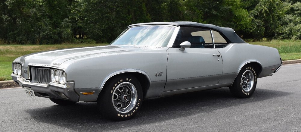 Rod's Custom Workroom - upholstery in Fountain Hills, AZ