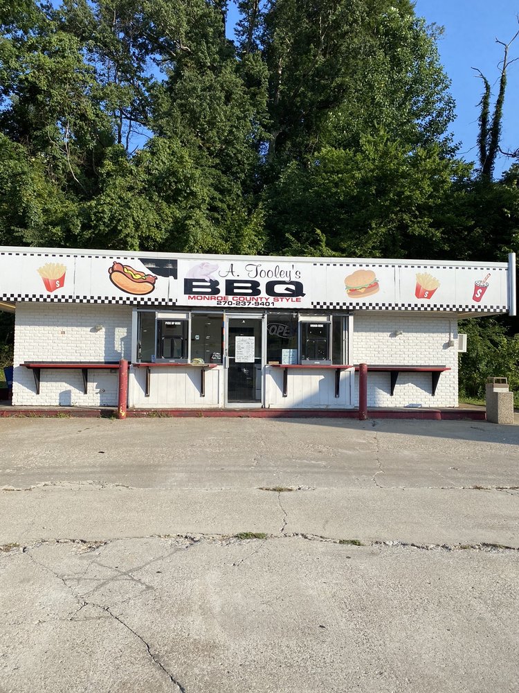 A TOOLEY’S BBQ Updated October 2024 364 Old Gallatin Rd, Scottsville, Kentucky Barbeque