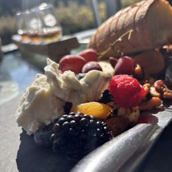 Barr Hill by Caledonia Spirits - Cheese plate with local honey exquisite