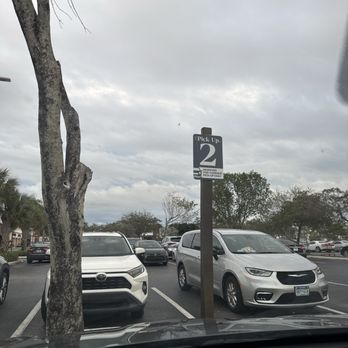Michaels - Curbside pickup (DON'T USE) They will ignore it!! - Arts & Crafts Near Me - Davie, Florida