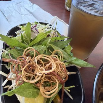 Tiem Mi Quon - Vietnamese Near Me - Garden Grove, California