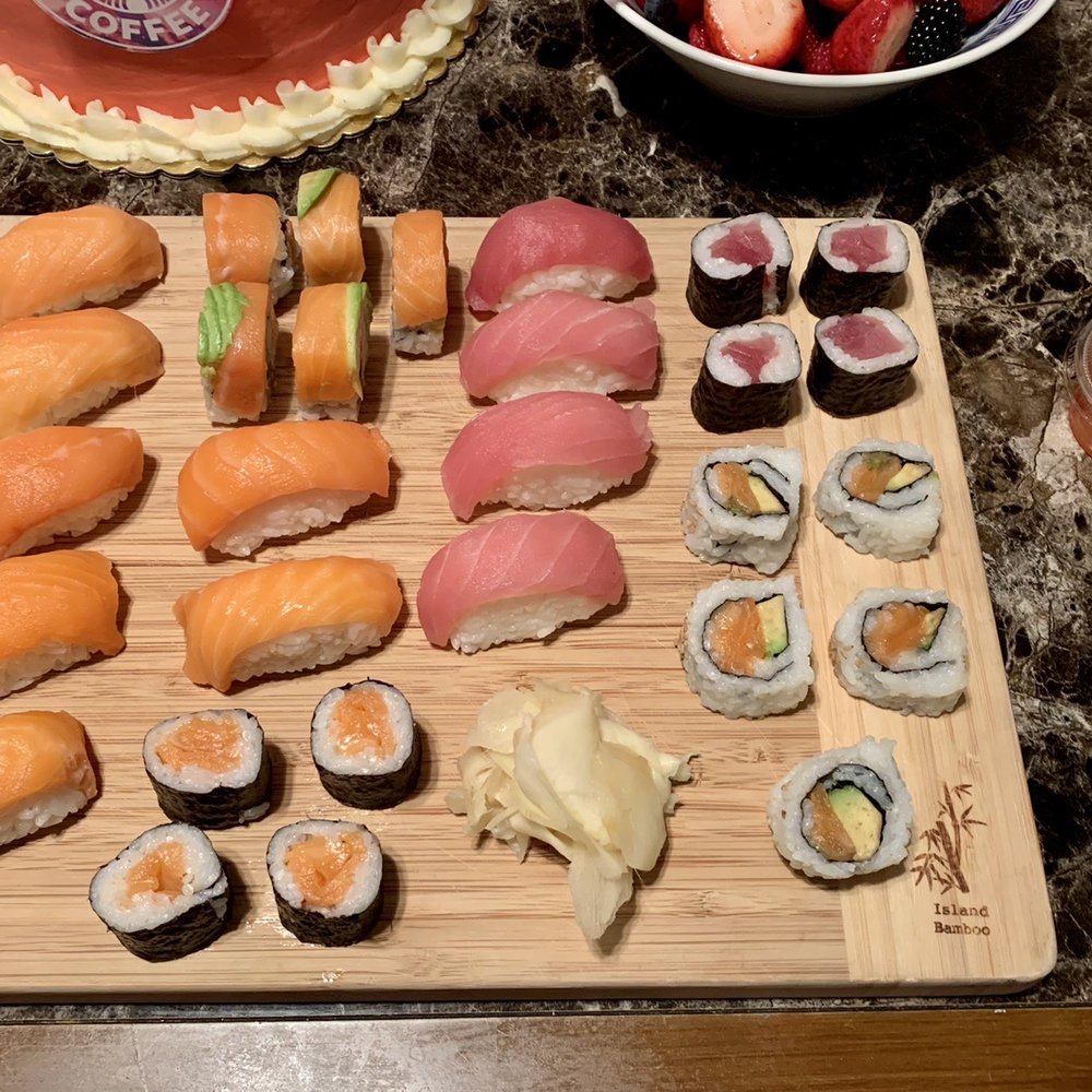 Fred Meyer - Sushi - The trays have ginger and wasabi in each. - Grocery Near Me - Canby, Oregon Fred Meyer - Sushi - The trays have ginger and wasabi in each. - Grocery Near Me - Canby, Oregon