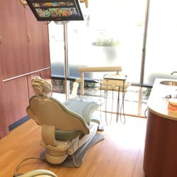 East Hills Family Dentistry - Comfy chairs with a screen right above, so you can enjoy Hulu, Netflix, or Pandora! The chairs have built-in heat and massage options!