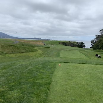 Pebble Beach Golf Links - Par 5 - Golf Near Me - Pebble Beach, California