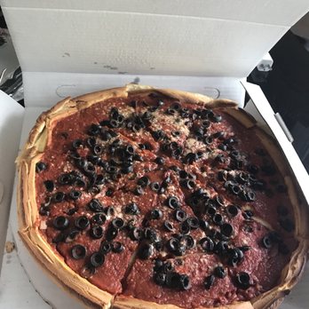 Giordano's - Pizza Near Me - Kissimmee, Florida