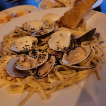 WSW Steakhouse - Linguine Voncole - Steakhouses Near Me - Hilo, Hawaii WSW Steakhouse - Linguine Voncole - Steakhouses Near Me - Hilo, Hawaii