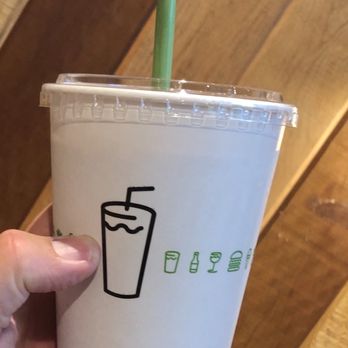 Shake Shack Pinecrest - Burgers Near Me - Orange Village, Ohio