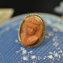 Crown Pawnbrokers - Antique jewelry vintage jewelry rings diamonds gold gold buyer gold platinum ruby emeralds mens jewelry womens jewelry earrings