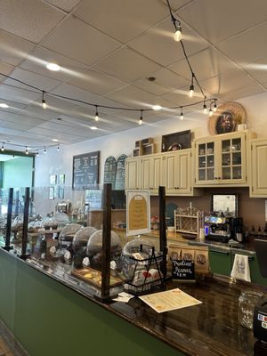 Lorraine's Bake Shop by null