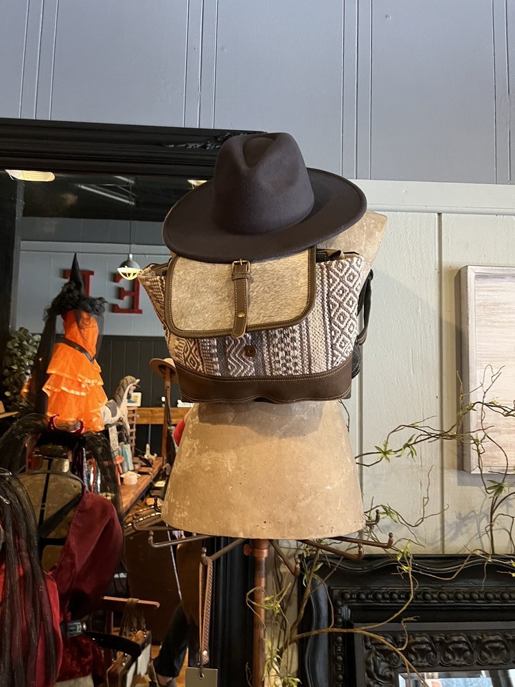 CURIOUS STYLES & COFFEE SHOP Updated October 2024 57 Photos & 20