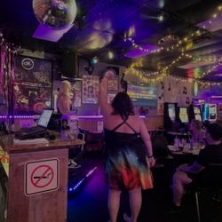 Tomfoolery Lounge