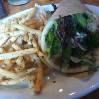 Kentro Greek Kitchen - Chicken Pita & Kentro Fries - Greek Near Me - Fullerton, California Kentro Greek Kitchen - Chicken Pita & Kentro Fries - Greek Near Me - Fullerton, California