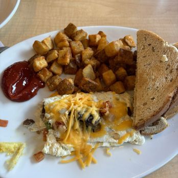 Perkins American Food - Egg white omelette, rye toast, and hashbrowns - Bakeries Near Me - Mt. Pocono, Pennsylvania Perkins American Food - Egg white omelette, rye toast, and hashbrowns - Bakeries Near Me - Mt. Pocono, Pennsylvania