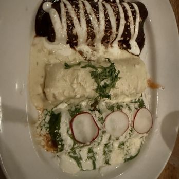 Maria's Mexican Kitchen - Fort Worth - Enchiladas Tres Colores - Mexican Near Me - Fort Worth, Texas Maria's Mexican Kitchen - Fort Worth - Enchiladas Tres Colores - Mexican Near Me - Fort Worth, Texas