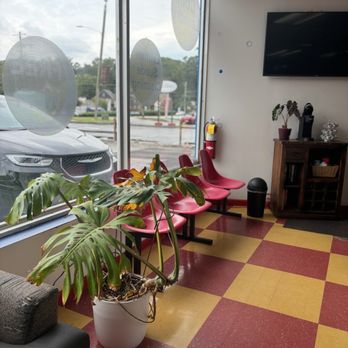 Atomic Laundry & Dry Cleaning - Laundry Services Near Me - Atlanta, Georgia