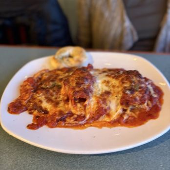 Tuscany's Italian Restaurant - 4 Pasta Meal - Italian Near Me - Centerville, Ohio Tuscany's Italian Restaurant - 4 Pasta Meal - Italian Near Me - Centerville, Ohio