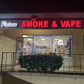 1. PLATINUM SMOKE & VAPE
