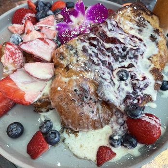 Eggy’s Neighborhood Kitchen - Tres Leches - Breakfast & Brunch Near Me - Berkeley, California
