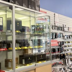 Nikon camera bodies and lenses