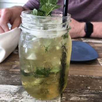 Martha's Kitchen - Mint julep - American Near Me - New Kent, Virginia