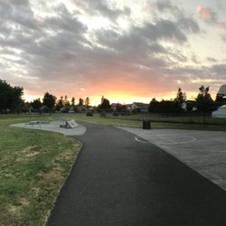 Oak Grove Neighborhood Park