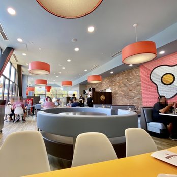 Early Bird Shadow Lake - Very cool atmosphere - Breakfast & Brunch Near Me - Papillion, Nebraska Early Bird Shadow Lake - Very cool atmosphere - Breakfast & Brunch Near Me - Papillion, Nebraska